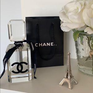 Perfume refillable bottle